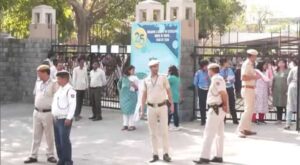  Bomb threat at Delhi School